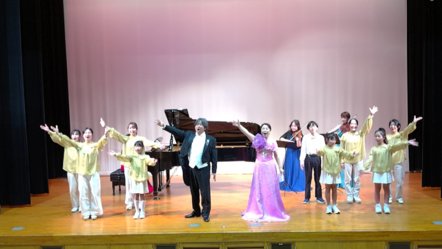 しんしろ星の子合唱団　第2回「すべての人と音楽を」コンサート　in　豊根村